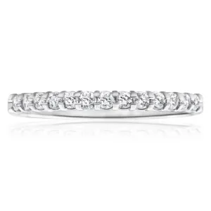 9ct White Gold Diamond Ring Set With 13 Diamonds