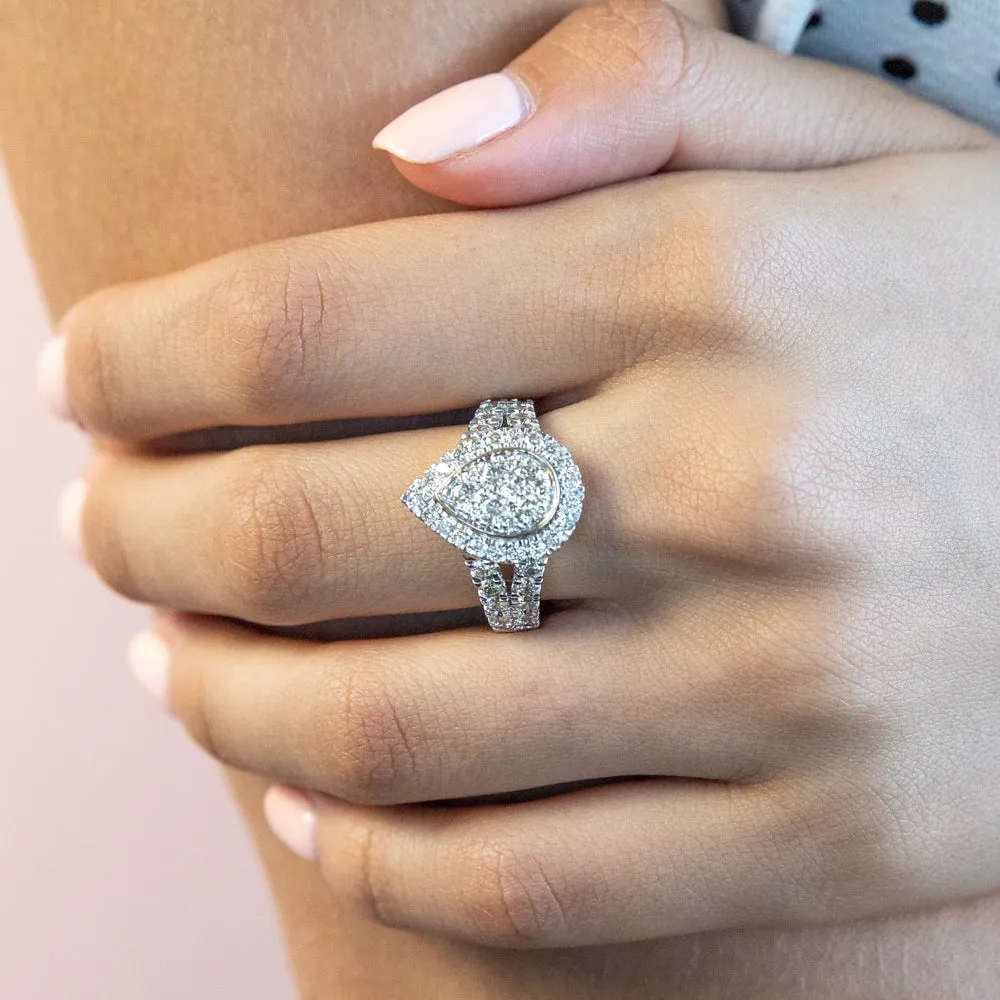 9ct Yellow Gold 2 Carat Diamond Ring with Brilliant Cut Diamonds