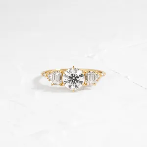 Archways Ring, Round Cut