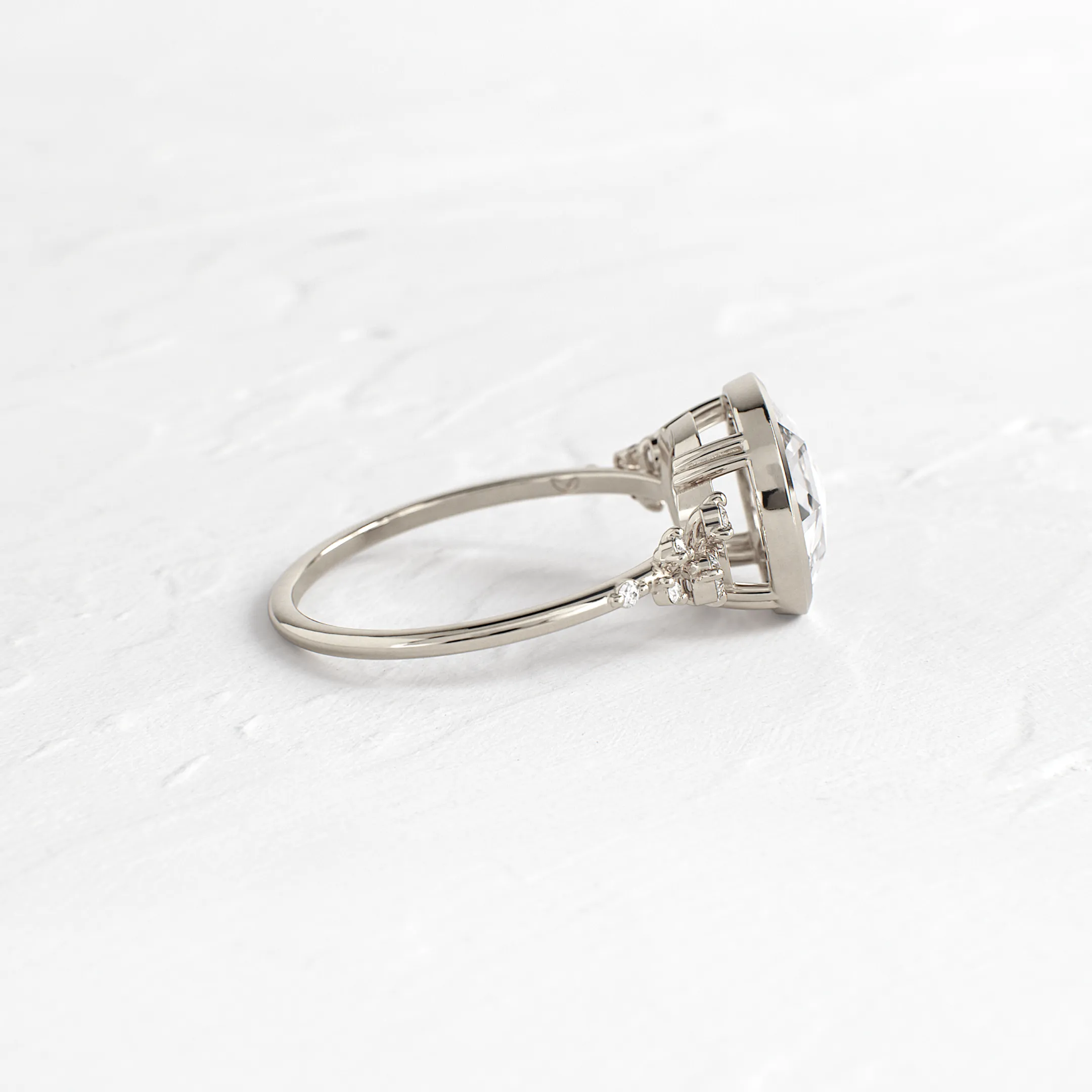 Bezel Snowdrift Ring, Rose Cut