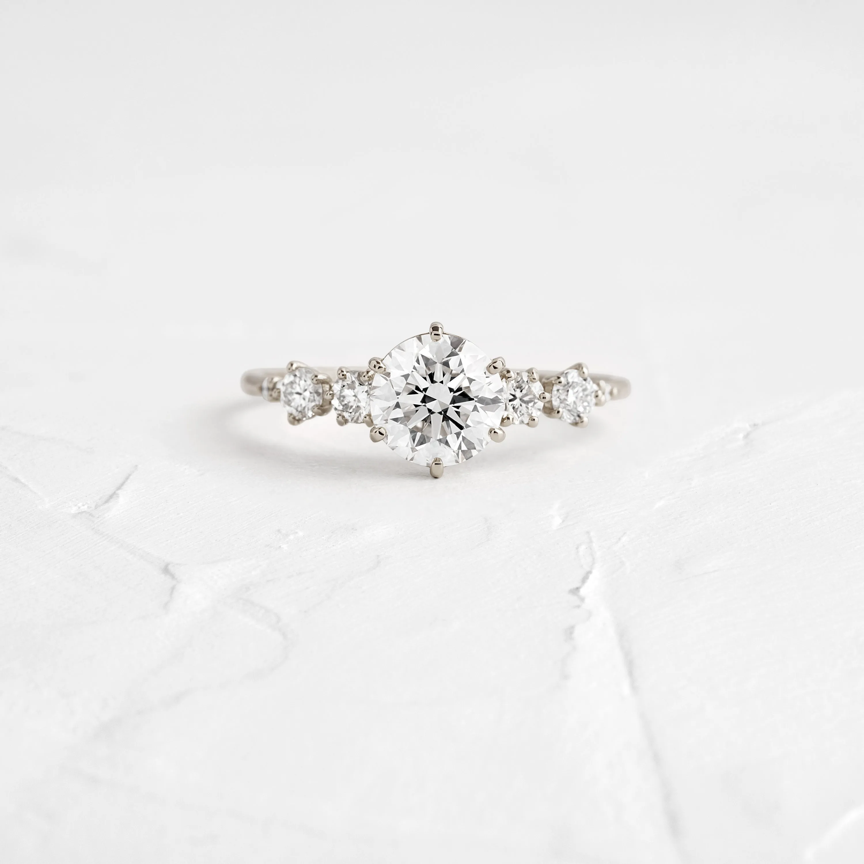 Coda Ring, Round Cut