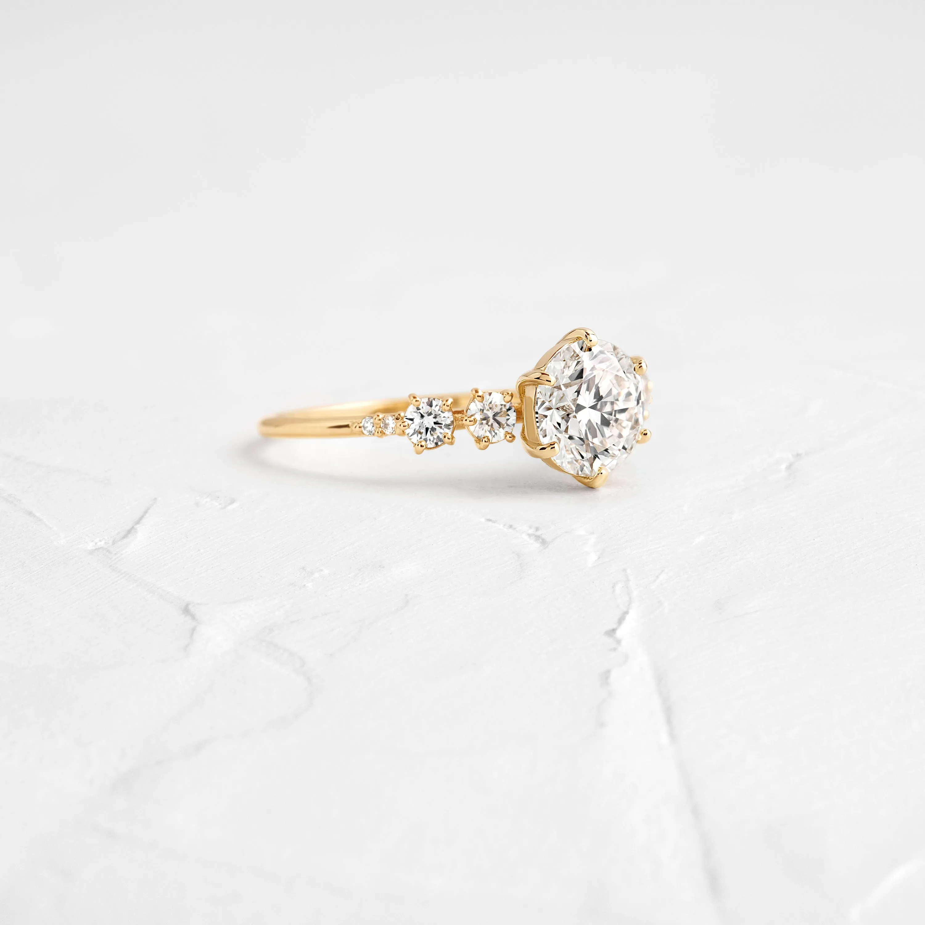Coda Ring, Round Cut