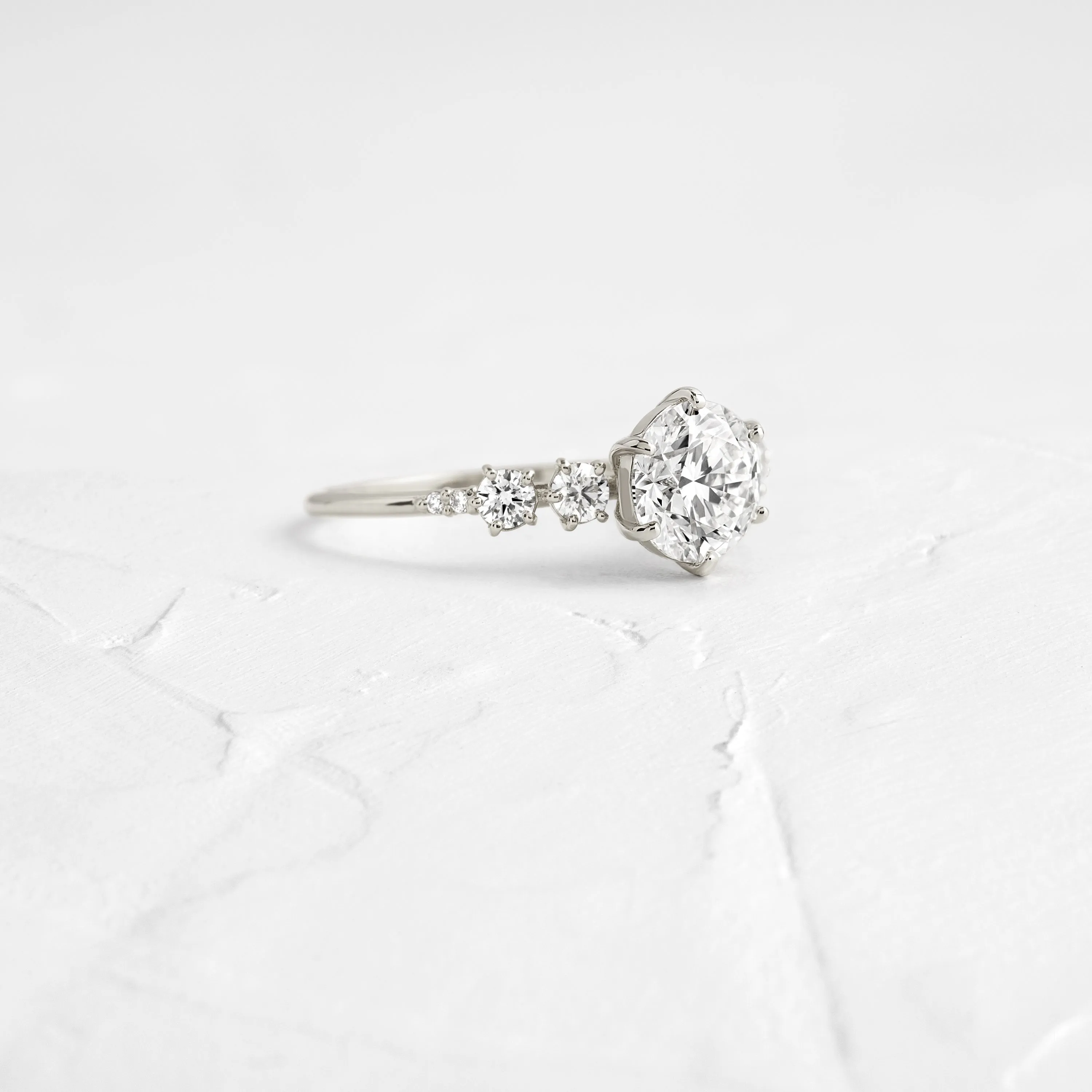 Coda Ring, Round Cut