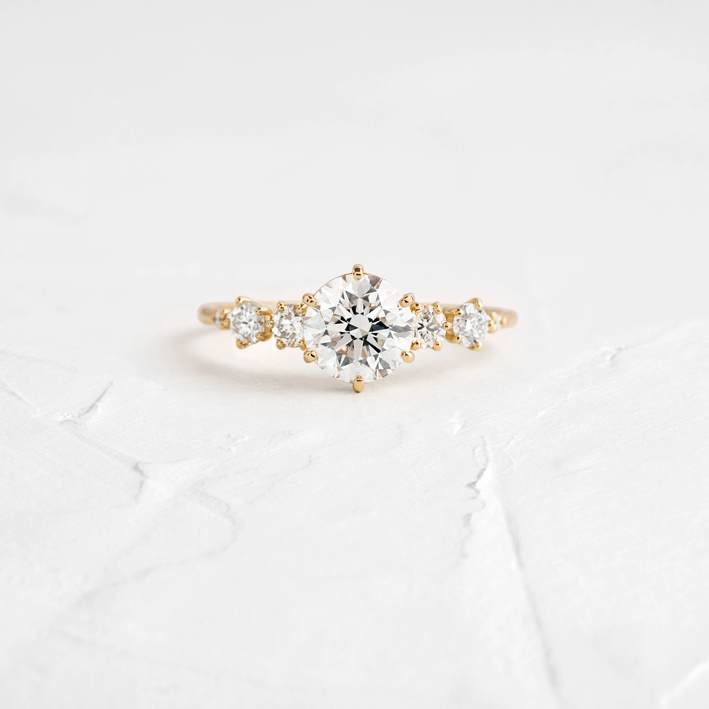 Coda Ring, Round Cut