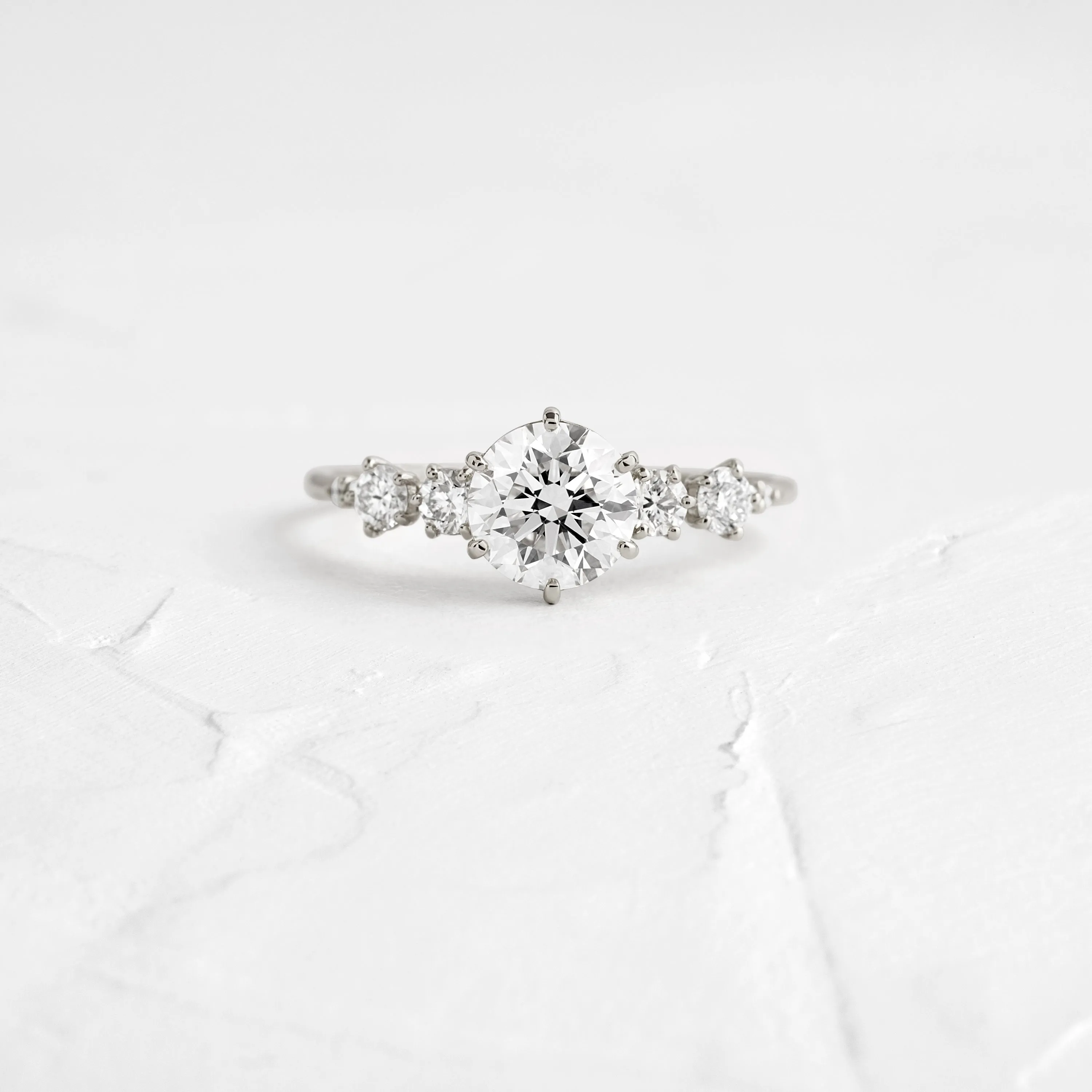 Coda Ring, Round Cut