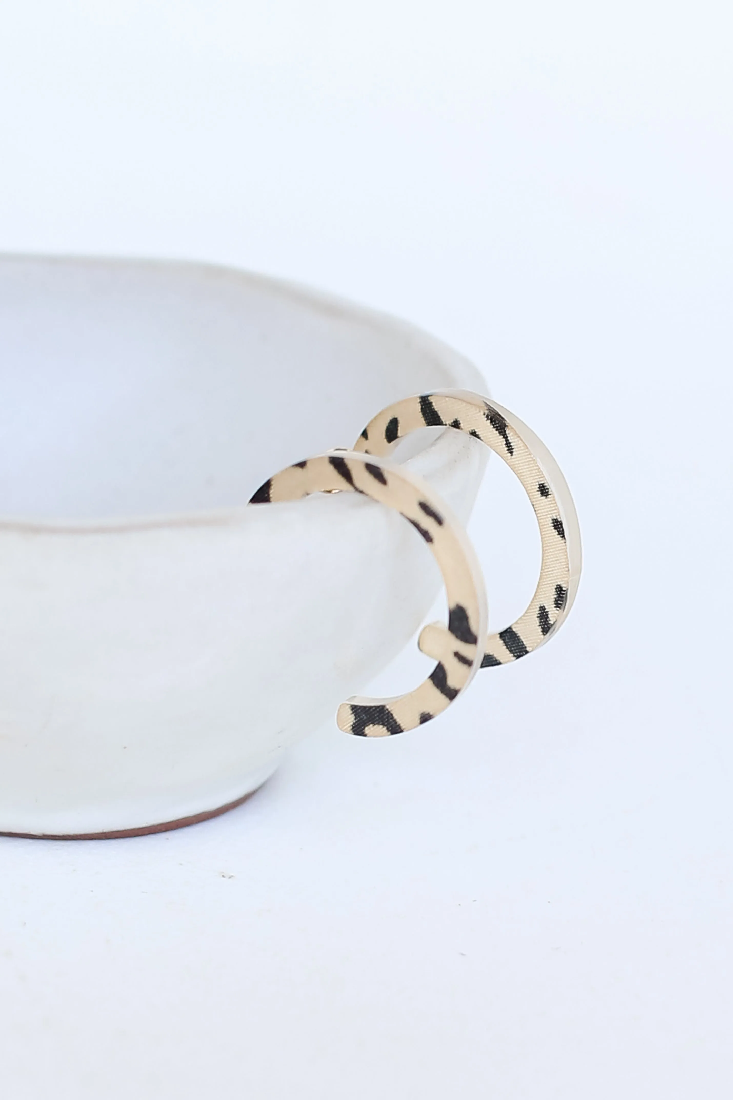 FINAL SALE - Lexi Acrylic Leopard Hoop Earrings