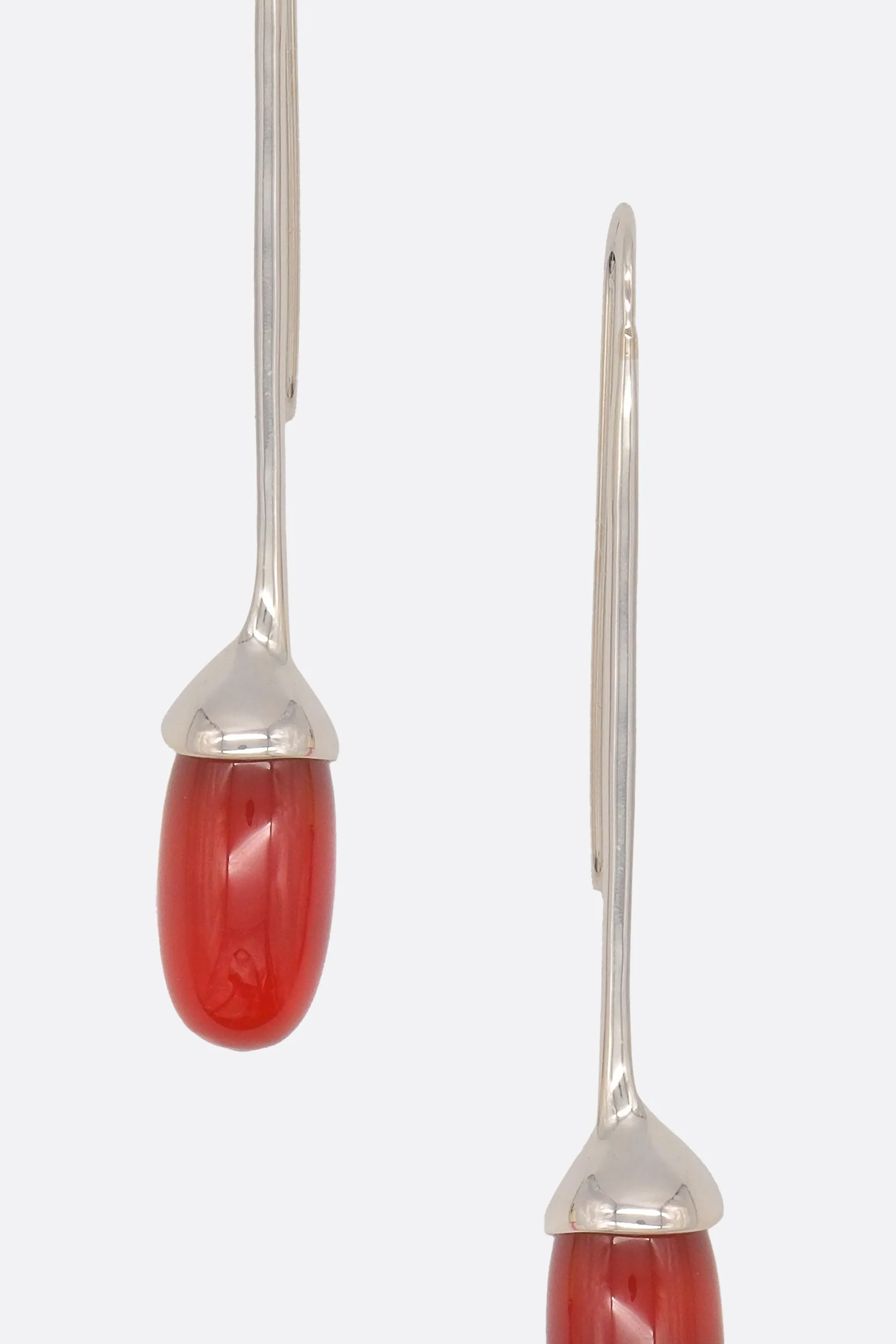 Long Dripping Stone earrings in carnelian