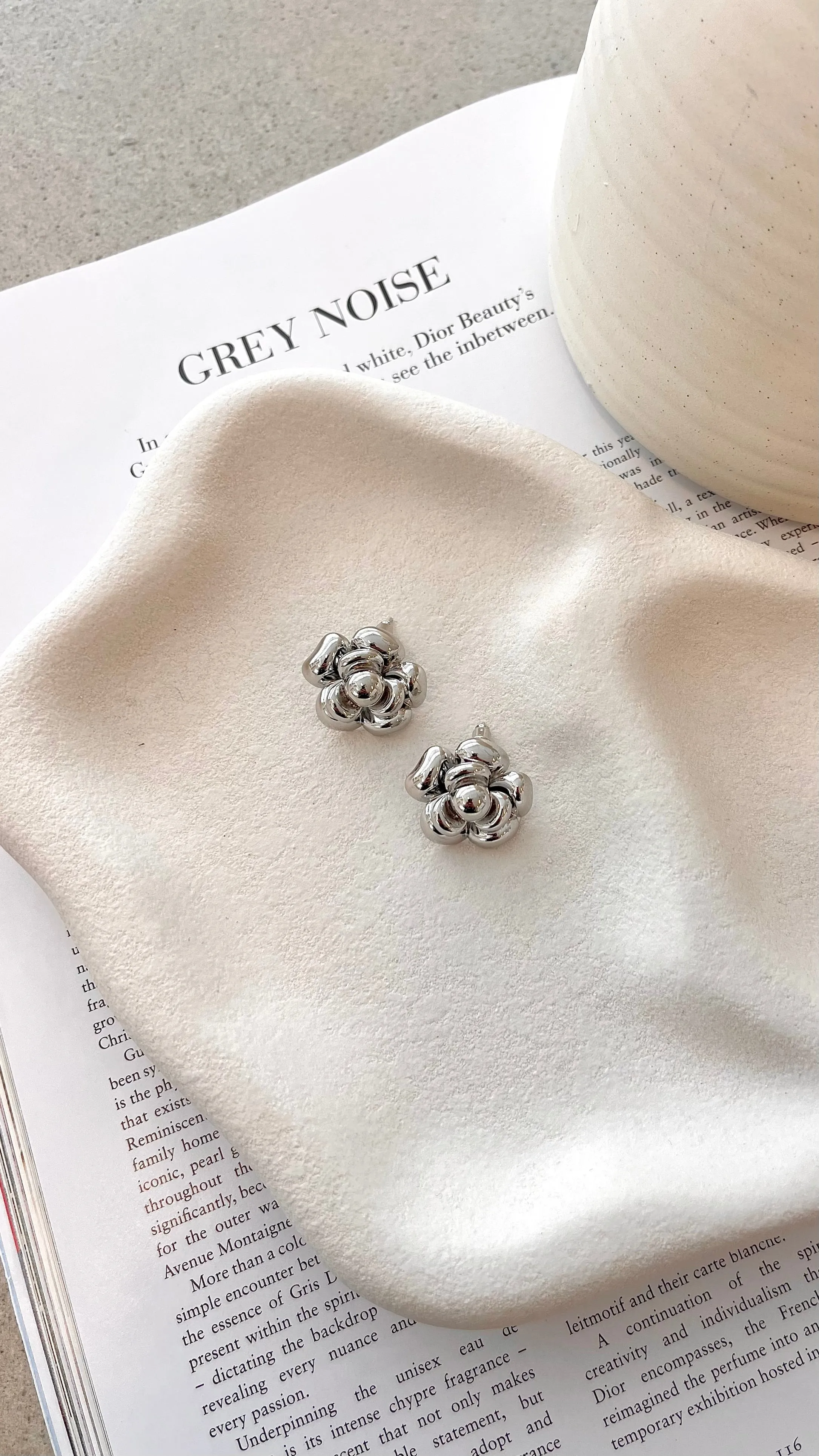 Mira Earrings - Silver